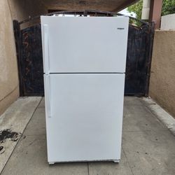 3MONTHS WARRANTY 33X31X66 WHIRLPOOL FRIDGE 21CUFT WHITE 