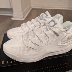 Nike KD 18 basketball shoes size 10.5