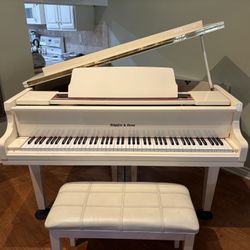 Mini Grand Piano