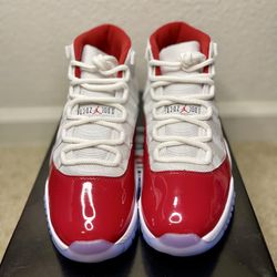 Jordan 11 ‘Cherrys’ Size: 9.5 🍒