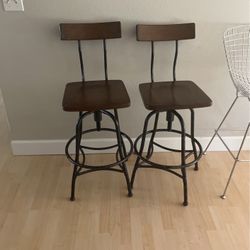 Farmhouse Bar Stool