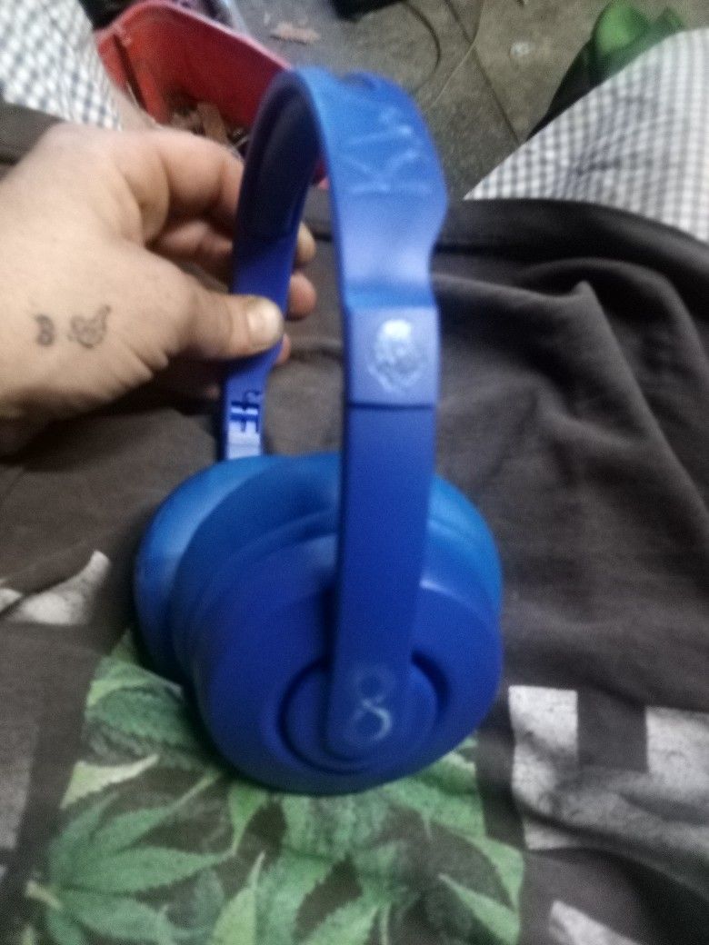 Spokane Headphones 40 Or Best Offer