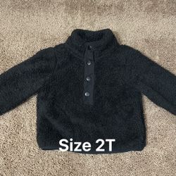 Toddler Pull Over Sweater Size 2T