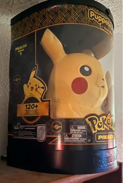 Pokémon Pikachu Puppetronic by RealFX - 16" Interactive Plush