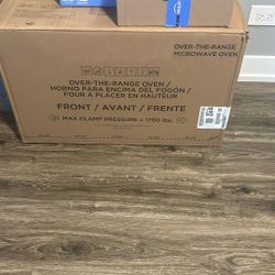 Oven-The-Range microwave Oven