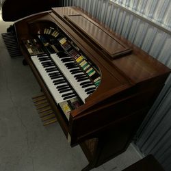 Vintage Lowrey Citation Theatre Organ