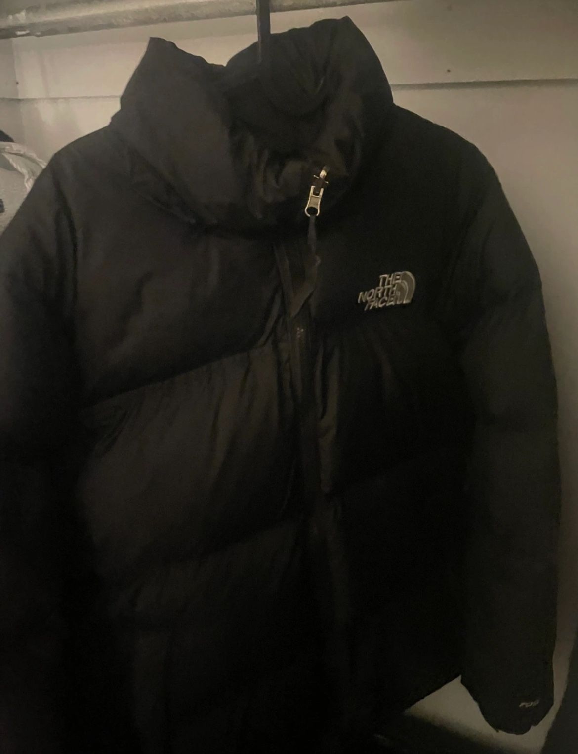 NORTH FACE PUFFER JACKET FOR SALE - CONDITION NEW