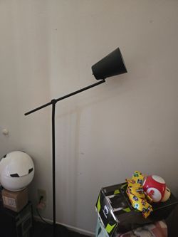 2 lamps