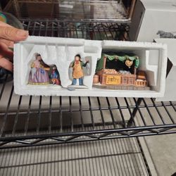 Heritage Village Collection Poultey Market