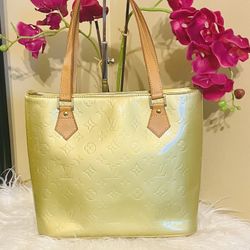 Louis Vuitton Vernis Gris Shoulder Bag