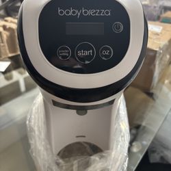 Baby Brezza Formula Pro Mini Baby Formula Mixer Machine Fits Small Spaces and is Portable for Travel– Bottle Makers Makes The Perfect Bottle for Your 