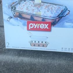 Pyrex 2 PC Serveware Set