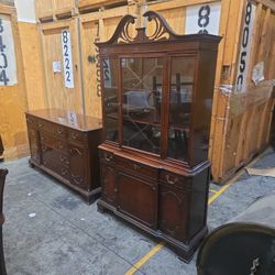Vintage Beautiful Bernhardt China Hutch And Buffet