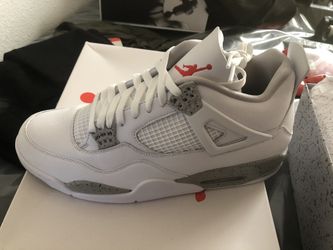 Air Jordan 4 Retro 