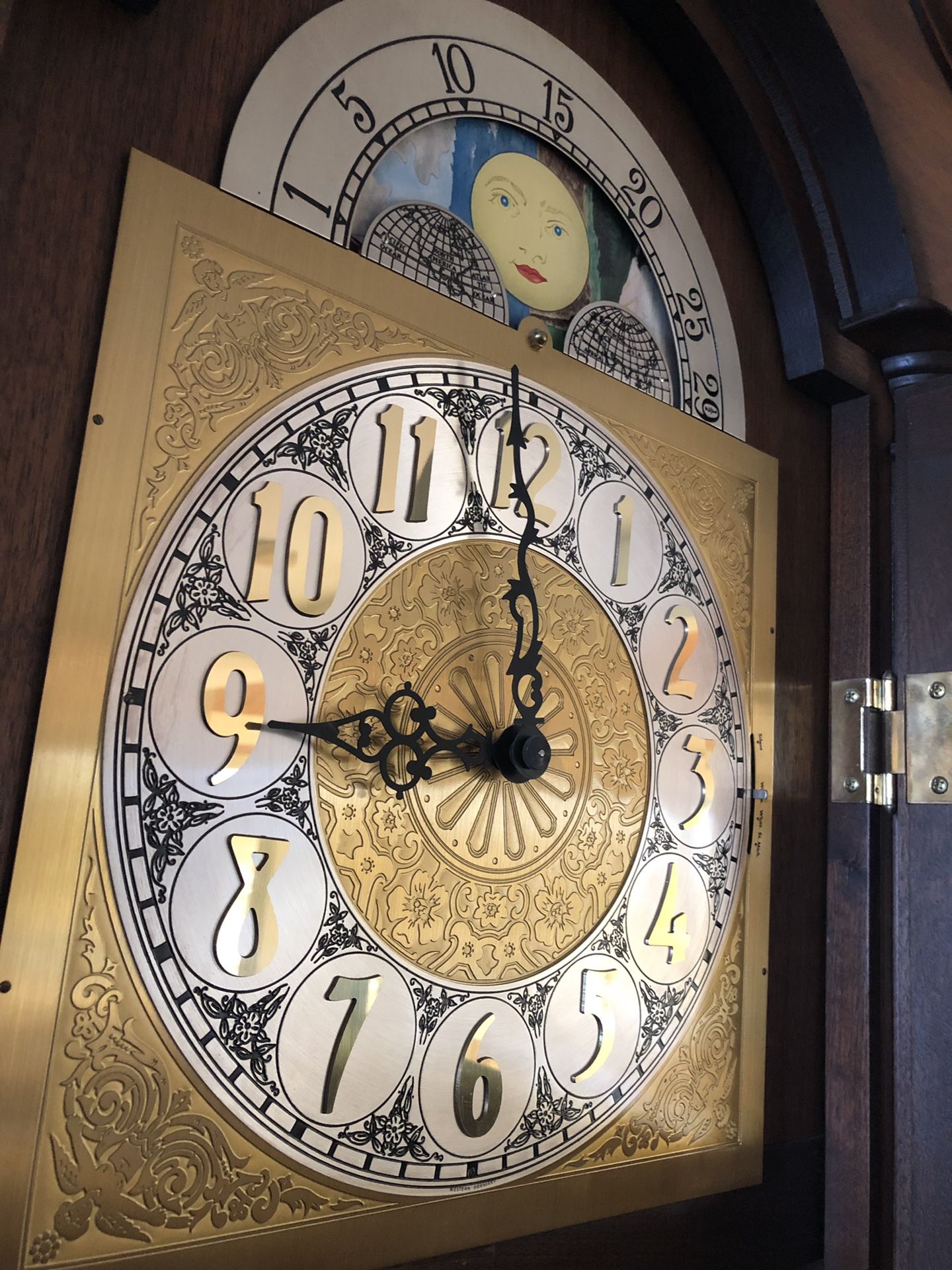 The new GFC-0401 Grandfather Clock takes its design cues from the