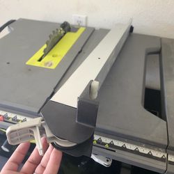 Ryiobi Mitter Saw 10"