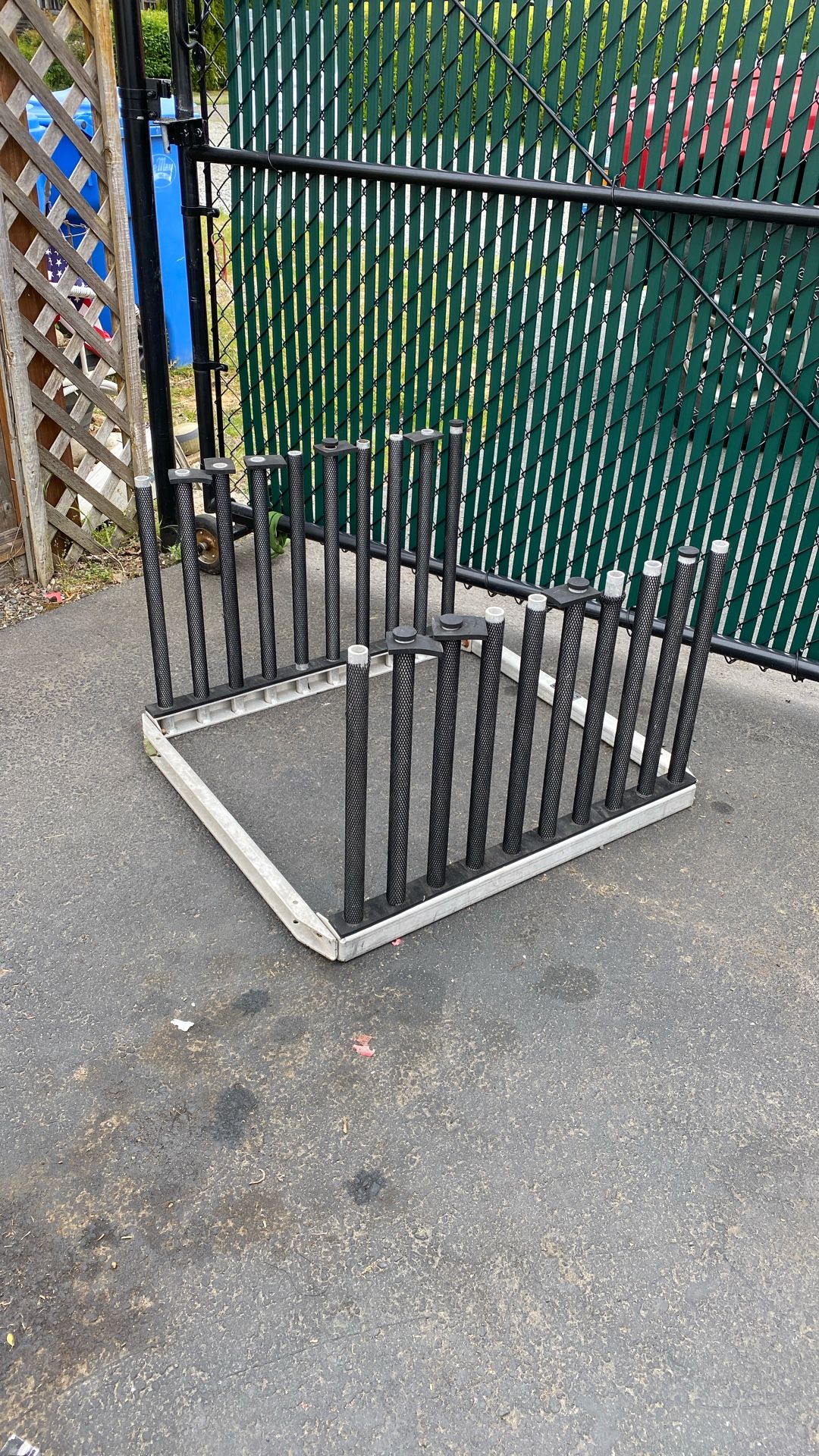 Windshield Carriers