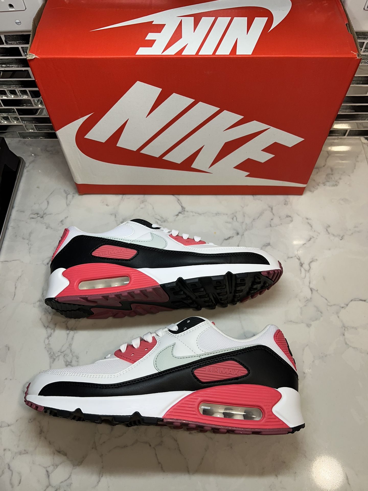 Nike Air Max 90