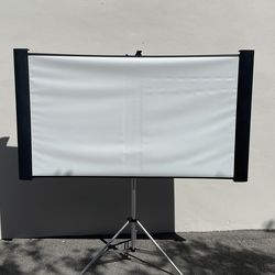 Projection screen comes with a tripod