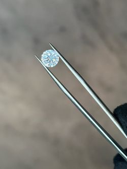 1.65CT Round Lab-Grown Diamond – D/VS1, IGI Certified