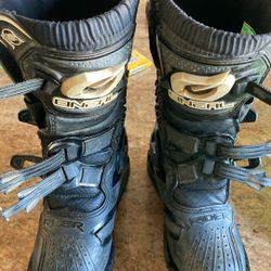 O’Neill Motocross Boots SIZE 5