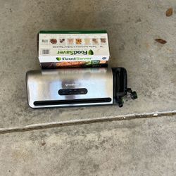 Vacuum Sealer And Bags