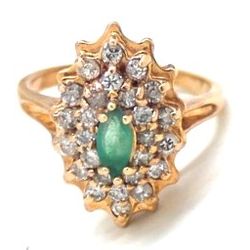 Ladies Emerald/Diamond Ring