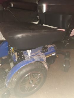 Jazzy Elite HD Power Chair