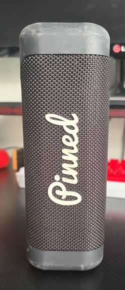 Pinned Golf Sound Stick Bluetooth Speaker $80