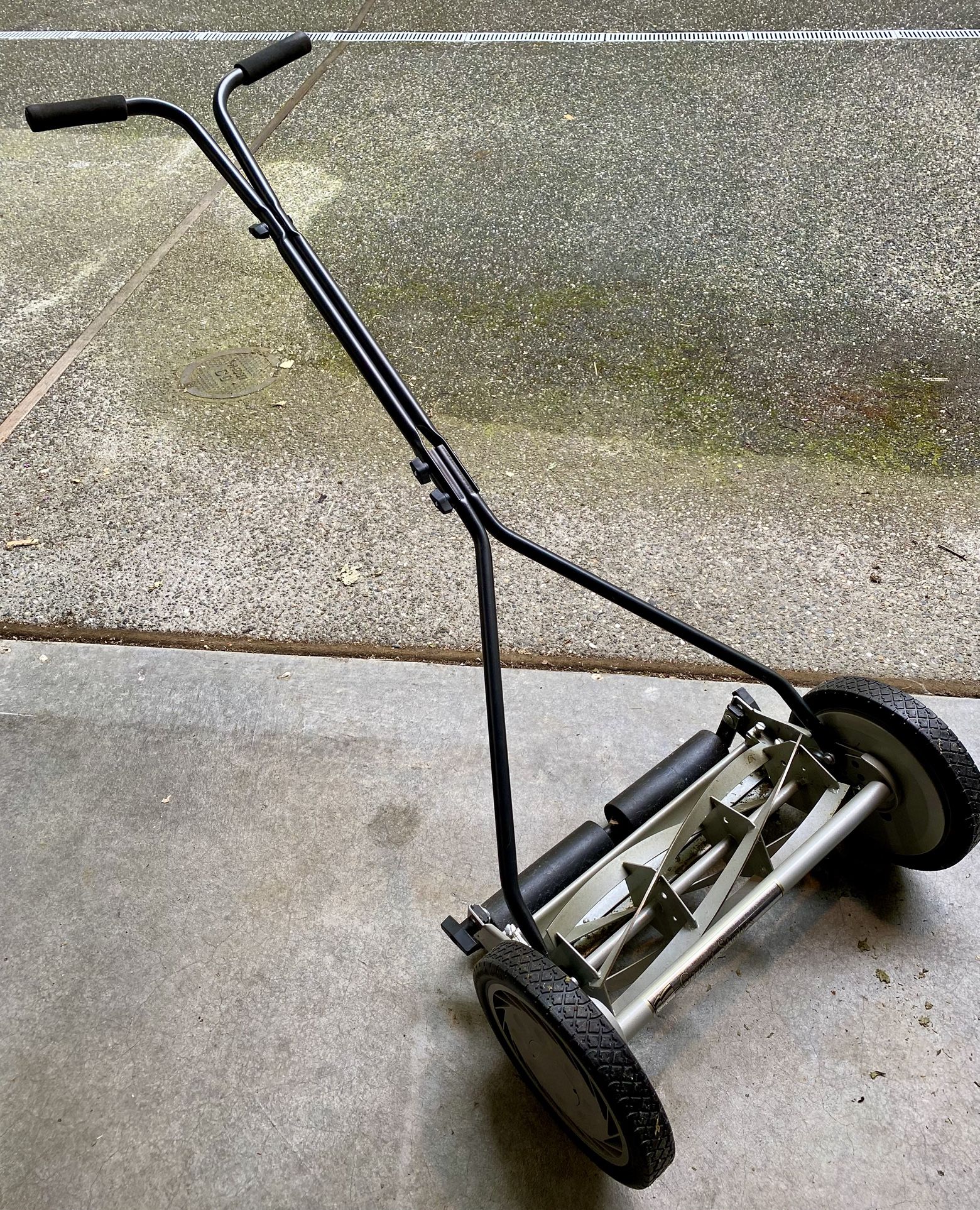 Push Lawn Mower