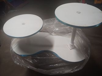 Cake pedestal base