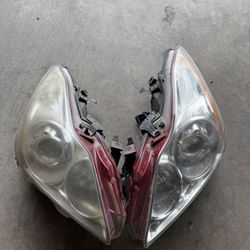 G37 Coupe Headlights 