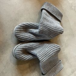 Women’s Ugg Boots-Size 7