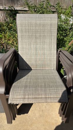 Outdoor 4 chairs for sale in good condition