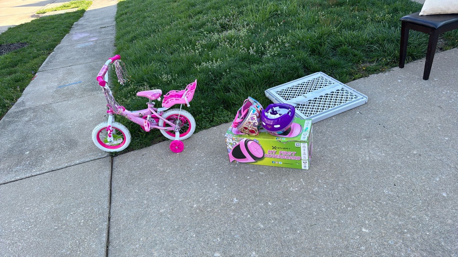 TODAY ONLY UNTIL 12noon GARAGE SALE