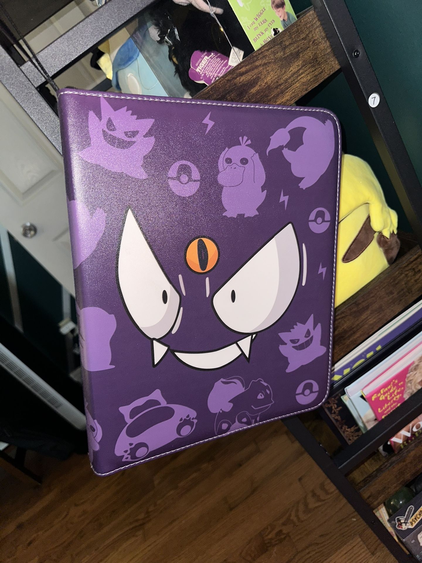 Pokémon Card Binder With Pokémon Cards