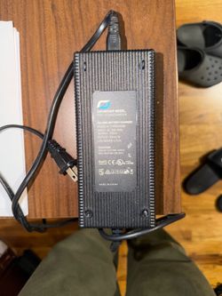 Onewheel Pint Ultracharger