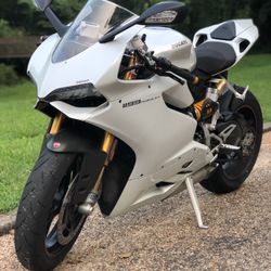 2013 Ducati Panigale 1199S