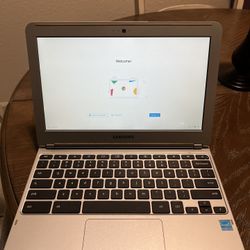 SAMSUNG CHROME NOTEBOOK