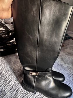 Black Leather Knee-High Riding Boots tommy highlight