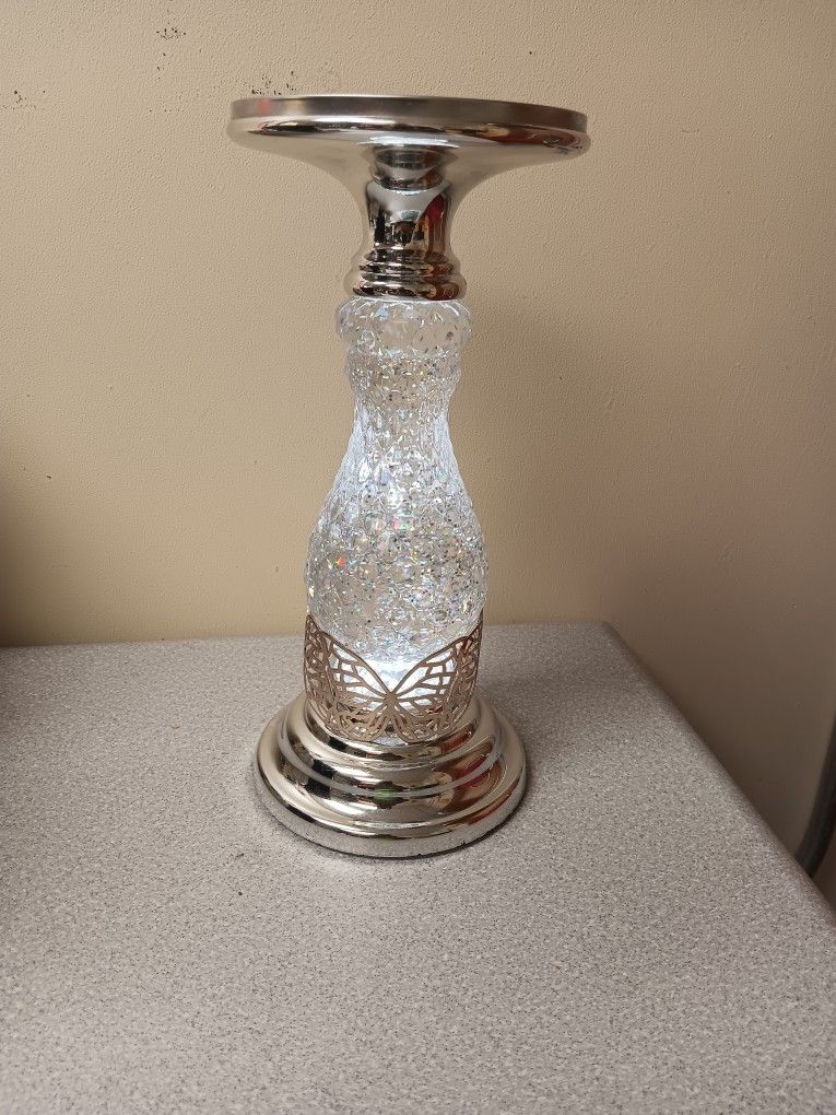 Candle Holder. Lights Up w/glitter.