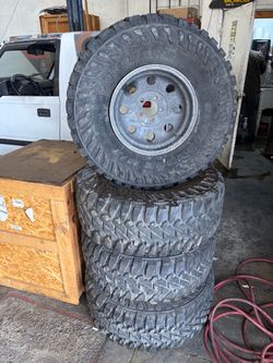 33x12.50R15 geolander Yokohama MT