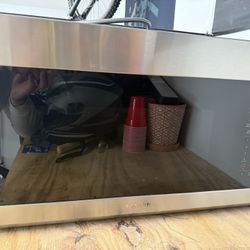 Brand New Samsung Microwave 