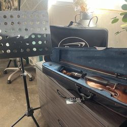 Violin and Music stand 