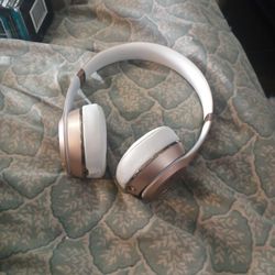Beats By Dre Wireless Headphones