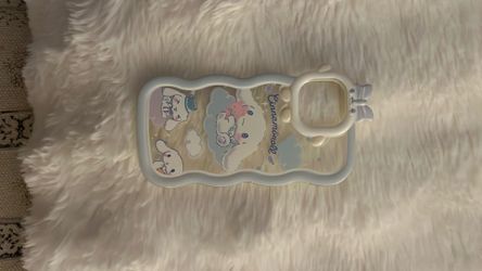 Cinnamon roll phone case