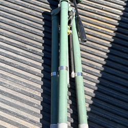 Heavy Duty Camera Tripod (shoot A Offer)