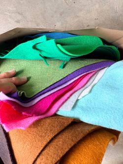 Felt new and scraps lot