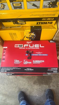 Milwaukee 1” high torque impact wrench one key