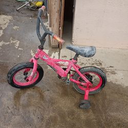 Lightning McQueen toddlers bike